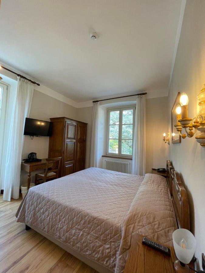 Hotel La Torre Castiglione dʼIntelvi Εξωτερικό φωτογραφία